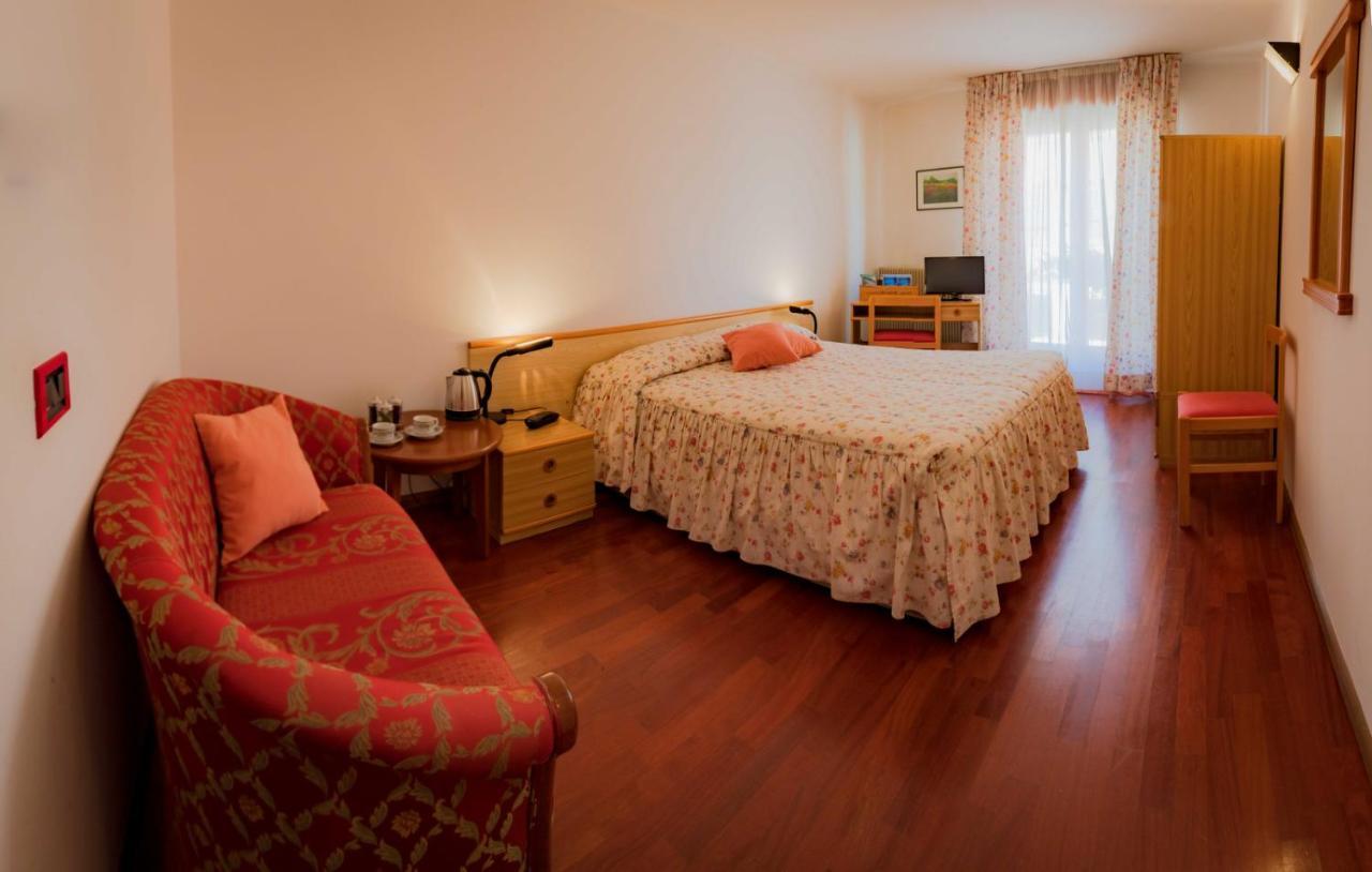 Hotel Zeni 브렌토니코 외부 사진